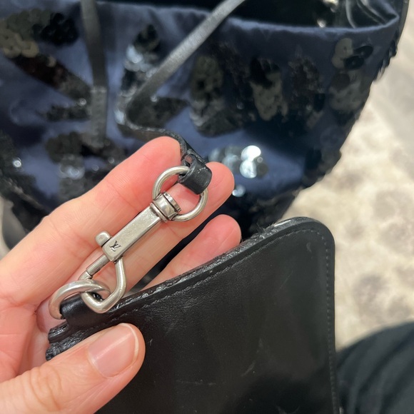 Louis Vuitton Navy Sequin Graffiti Bucket Bag - Picture 11 of 16